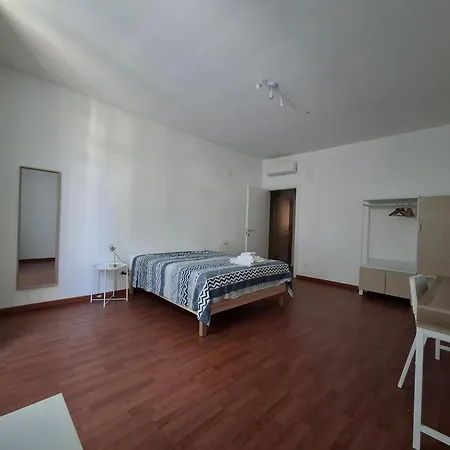Casa Feel 2 *